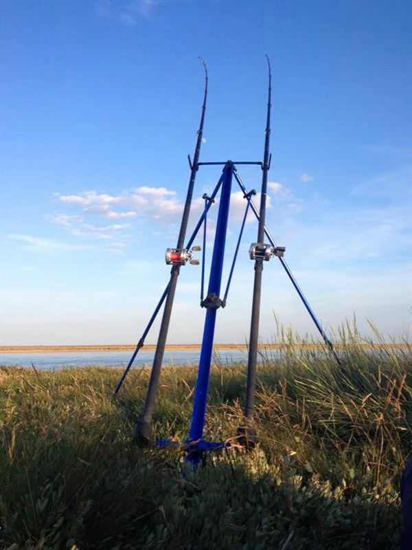 Shakespeare Salt Beach Rest - Tripods & rod rests 1 Shakespeare Salt Beach Rest - Tripods & rod rests